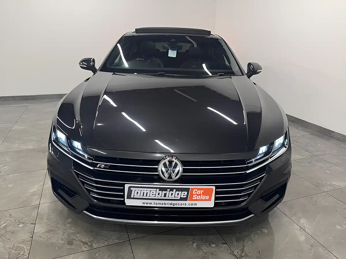 Used 2020 Volkswagen Arteon R-Line Grey - Interior and Exterior details 3