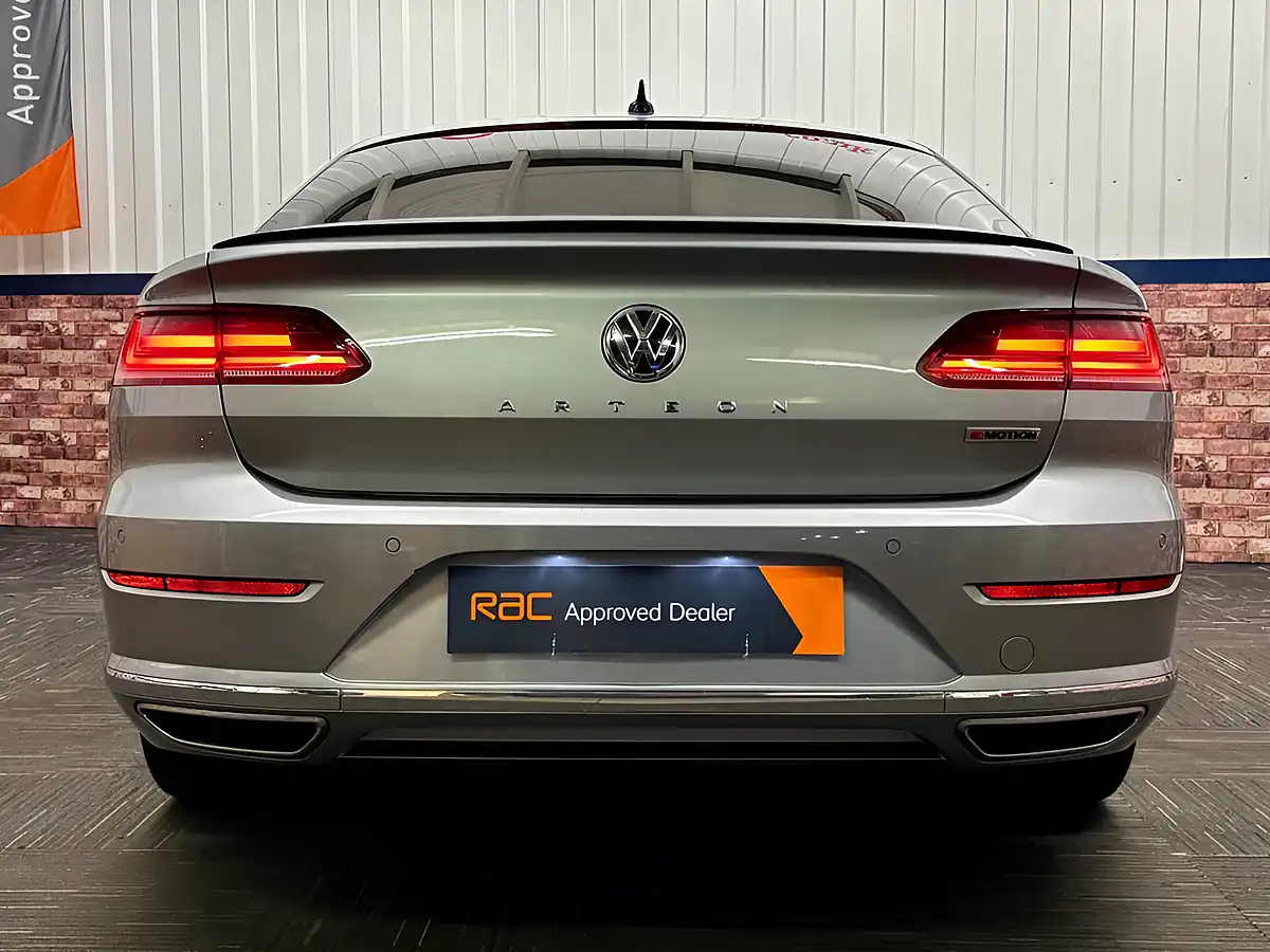 Used 2020 Volkswagen Arteon R-Line Pyrite Silver - Interior and Exterior details 16