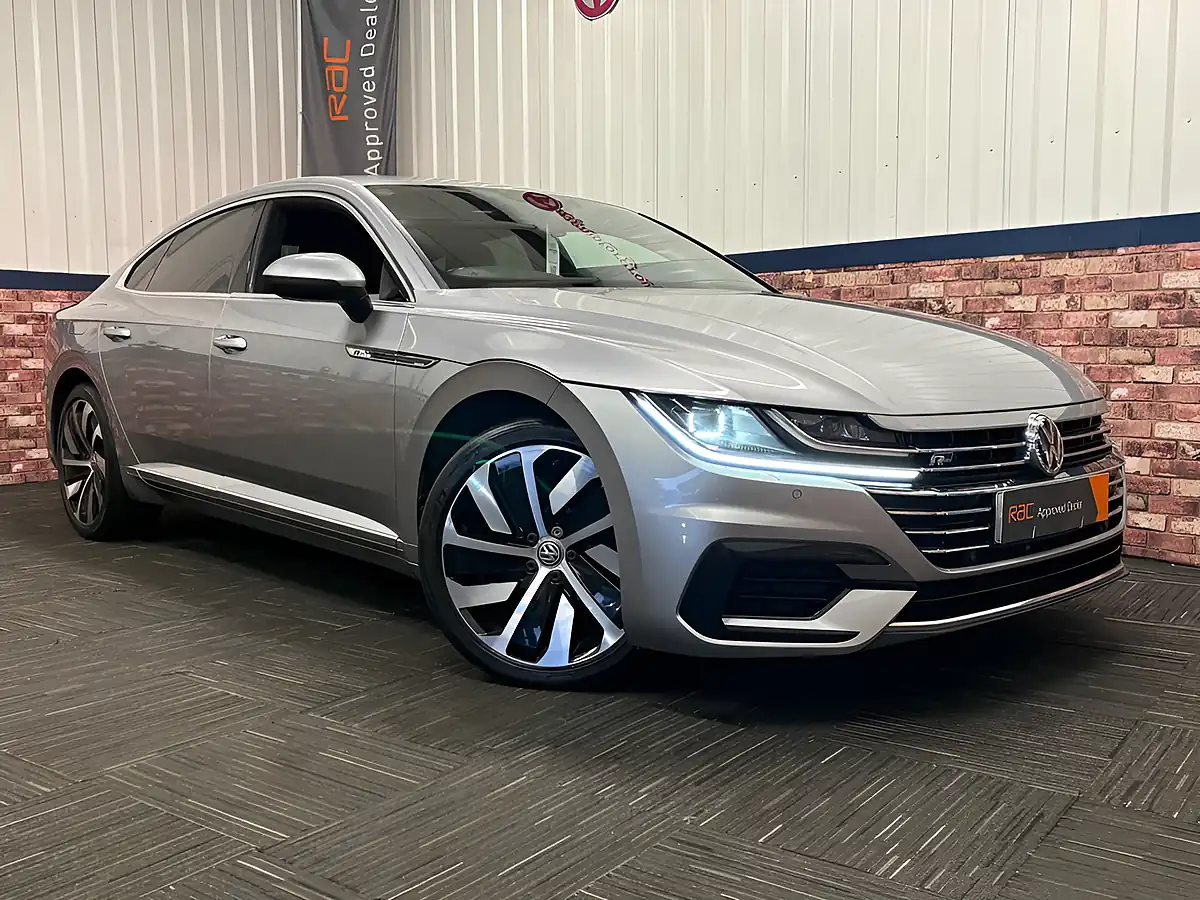 Used 2020 Volkswagen Arteon R-Line Pyrite Silver - Interior and Exterior details 4