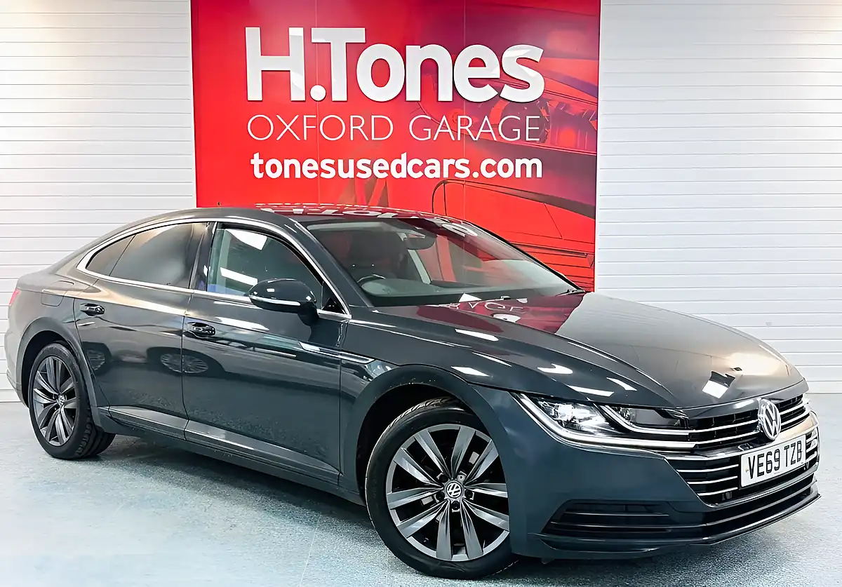 Used 2020 Volkswagen Arteon Se Manganese Grey - Front View