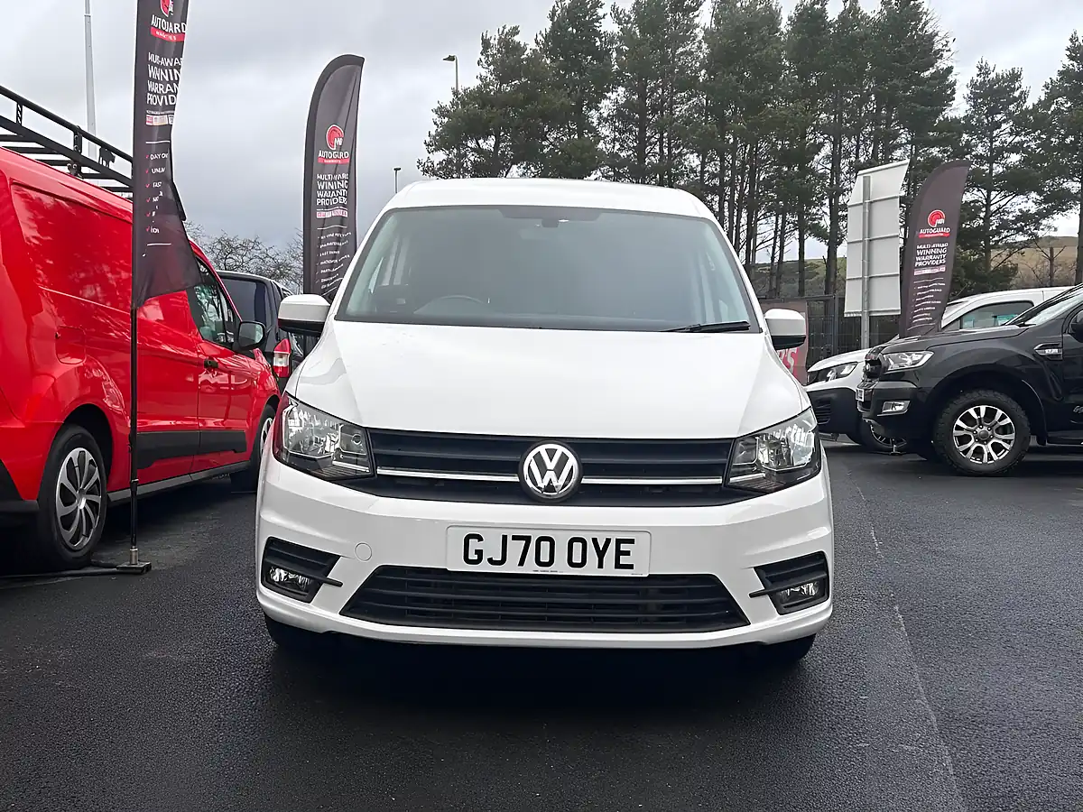 Used 2020 Volkswagen Caddy Highline White - Interior and Exterior details 10