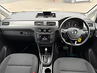 Used 2020 Volkswagen Caddy Maxi C20 Life Green - Interior and Exterior details 2
