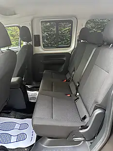 Used 2020 Volkswagen Caddy Maxi Life Black - Interior and Exterior details 11