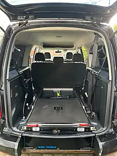 Used 2020 Volkswagen Caddy Maxi Life Black - Interior and Exterior details 16