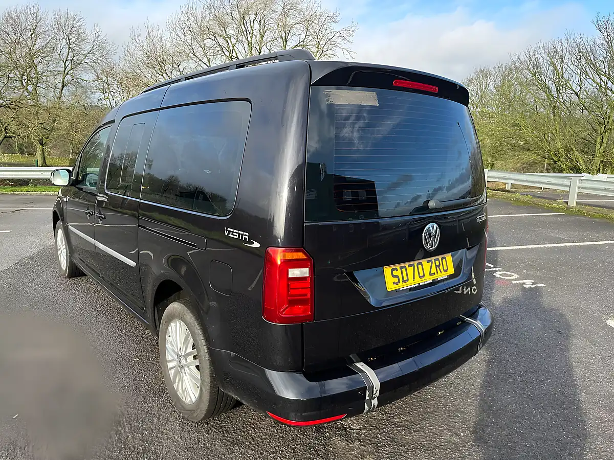 Used 2020 Volkswagen Caddy Maxi Life Black - Interior and Exterior details 4