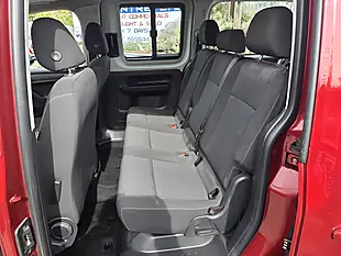 Used 2020 Volkswagen Caddy Maxi Life Crew Red - Interior and Exterior details 9