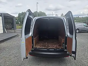 Used 2020 Volkswagen Caddy Maxi Startline Silver - Interior and Exterior details 13