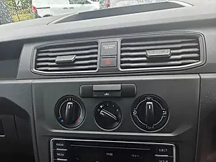 Used 2020 Volkswagen Caddy Maxi Startline Silver - Interior and Exterior details 18