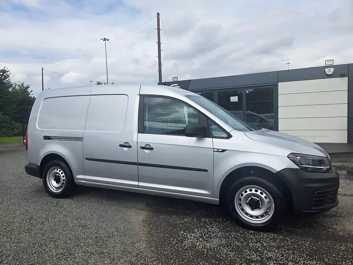 Used 2020 Volkswagen Caddy Maxi Startline Silver - Interior and Exterior details 2