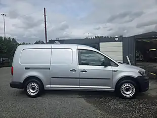 Used 2020 Volkswagen Caddy Maxi Startline Silver - Interior and Exterior details 3
