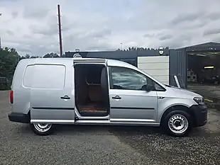 Used 2020 Volkswagen Caddy Maxi Startline Silver - Interior and Exterior details 4