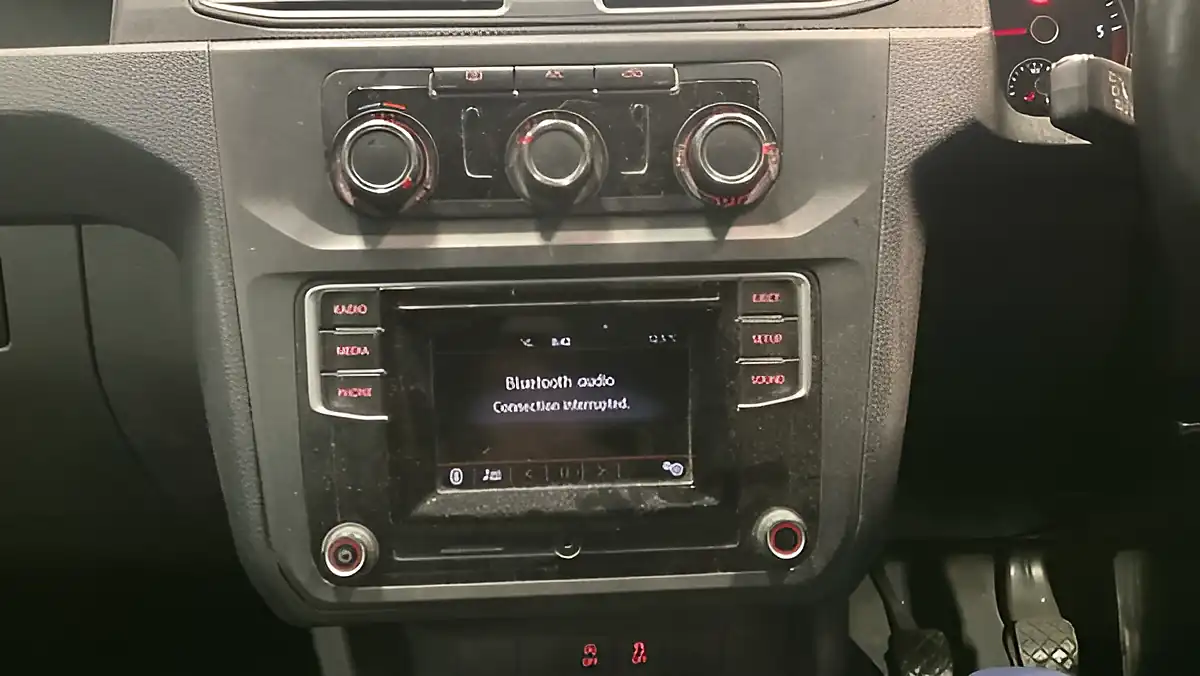 Used 2020 Volkswagen Caddy Startline Grey - Interior and Exterior details 7