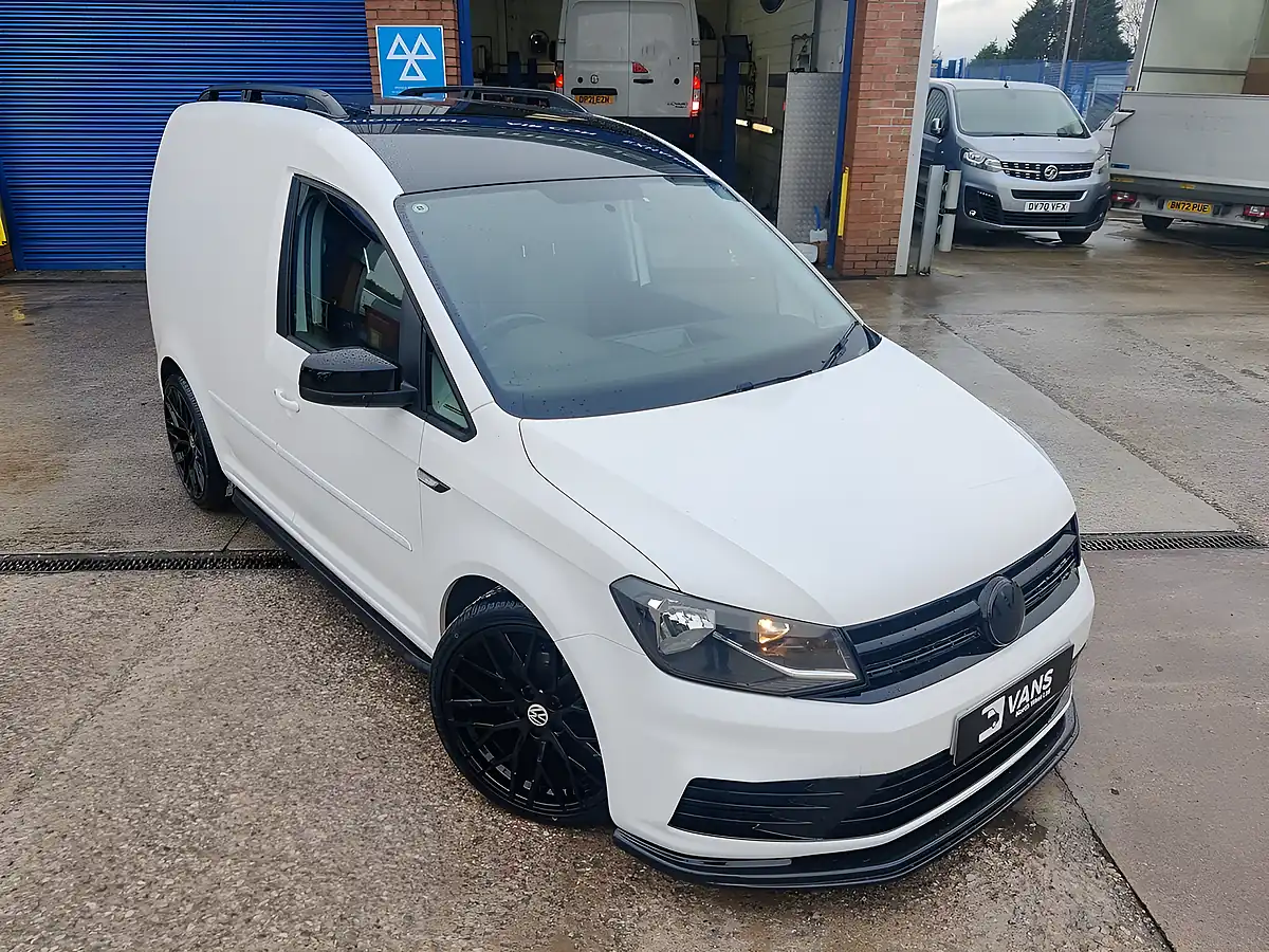 Used 2020 Volkswagen Caddy Startline White - Interior and Exterior details 2