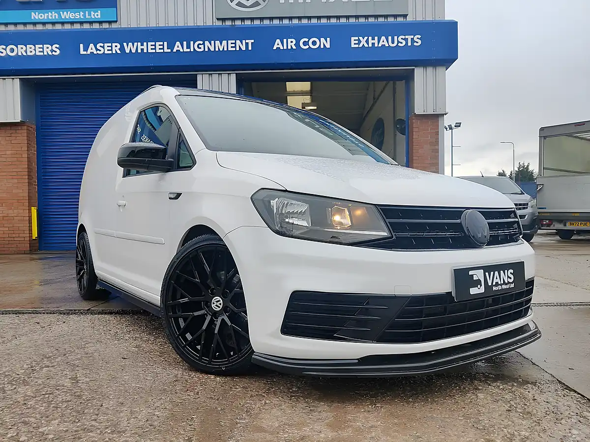 Used 2020 Volkswagen Caddy Startline White - Interior and Exterior details 4