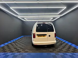 Used 2020 Volkswagen Caddy Startline White - Interior and Exterior details 17