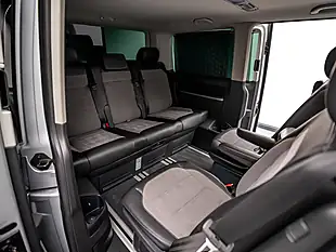 Used 2020 Volkswagen Caravelle Executive Silver - Interior and Exterior details 13