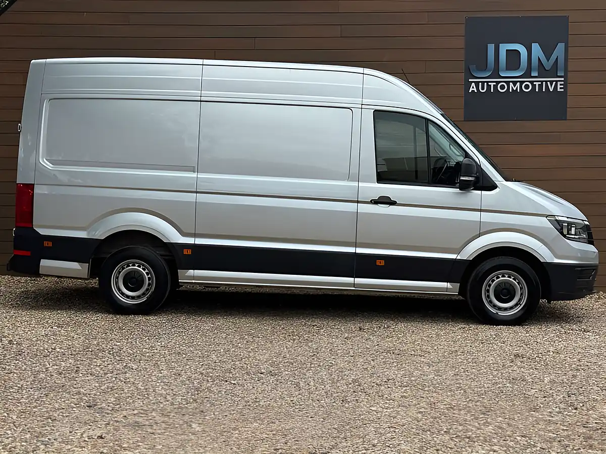 Used 2020 Volkswagen Crafter Startline Silver - Interior and Exterior details 2