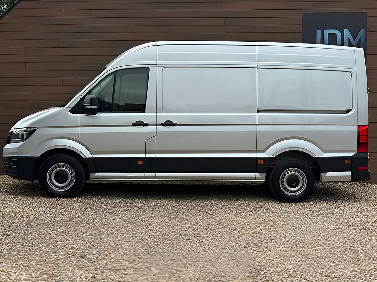 Used 2020 Volkswagen Crafter Startline Silver - Interior and Exterior details 7