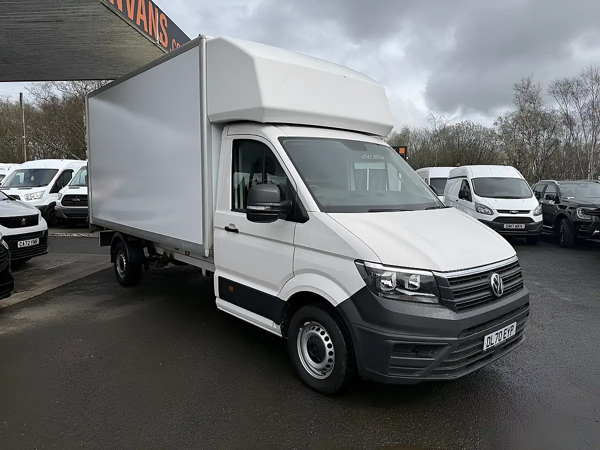 Used 2020 Volkswagen Crafter Startline White - Interior and Exterior details 5