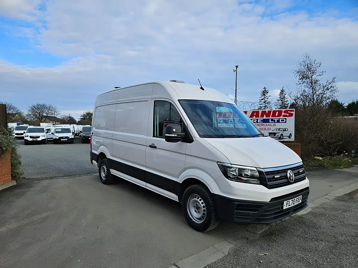 Used 2020 Volkswagen Crafter Trendline Mwb White - Front View