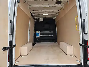Used 2020 Volkswagen Crafter Trendline Mwb White - Interior and Exterior details 9