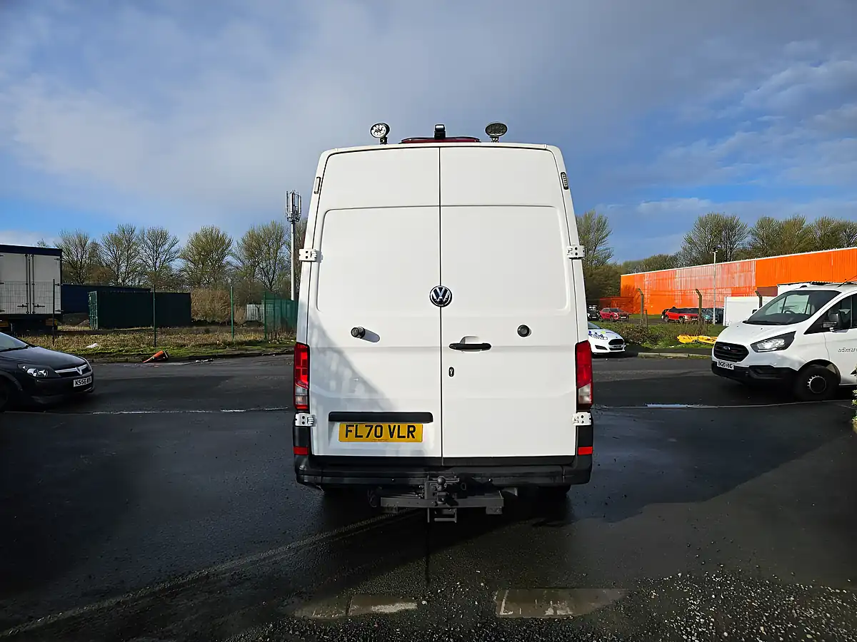Used 2020 Volkswagen Crafter Trendline White - Interior and Exterior details 7