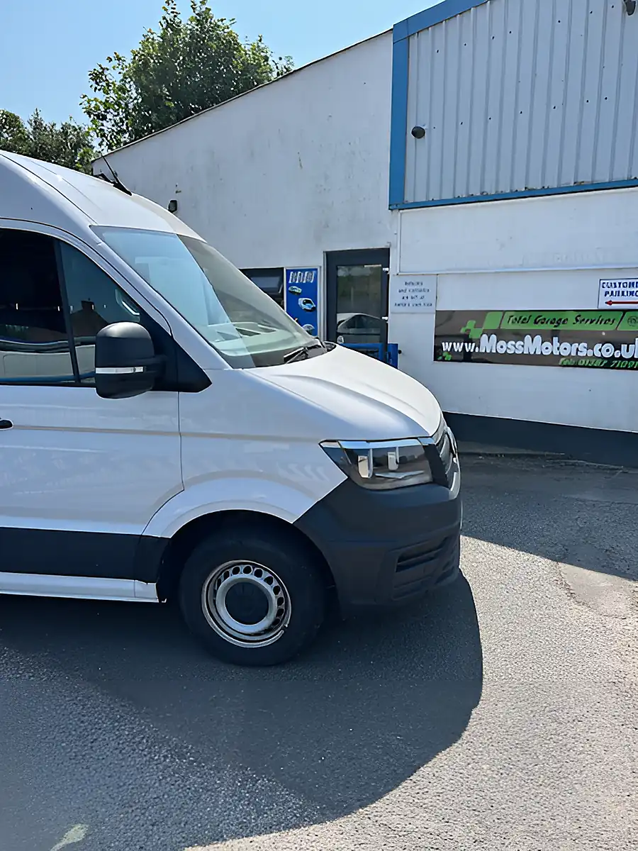 Used 2020 Volkswagen Crafter Trendline White - Interior and Exterior details 13