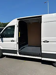 Used 2020 Volkswagen Crafter Trendline White - Interior and Exterior details 8