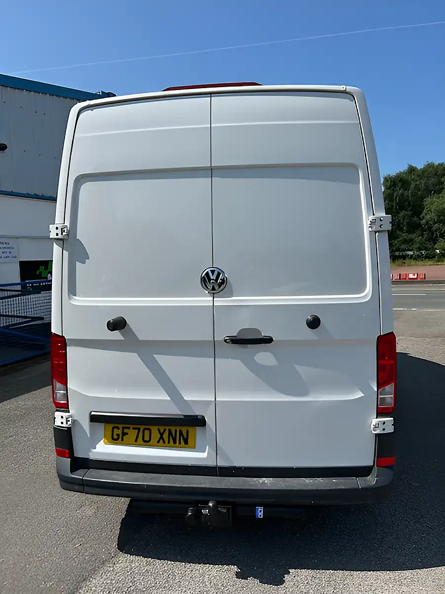 Used 2020 Volkswagen Crafter Trendline White - Interior and Exterior details 9