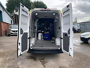 Used 2020 Volkswagen Crafter Trendline White - Interior and Exterior details 12