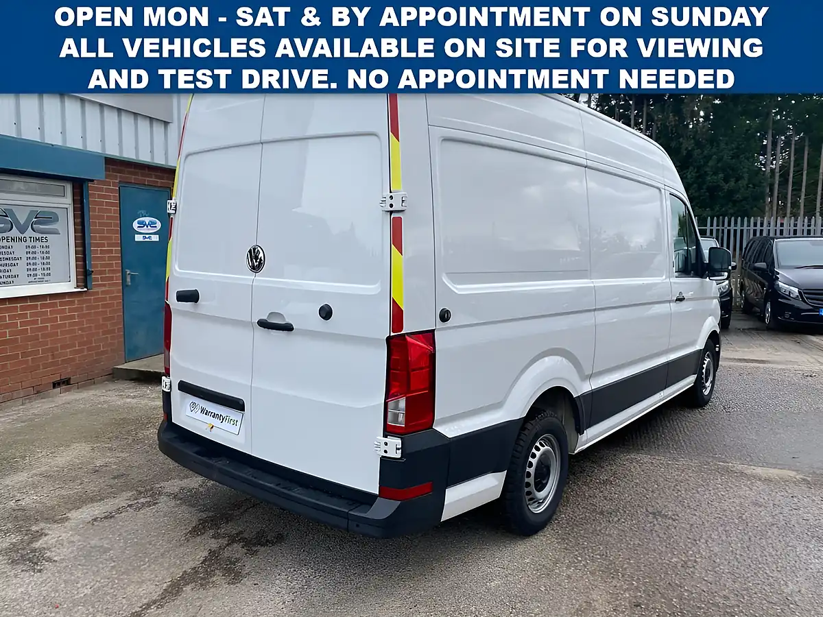 Used 2020 Volkswagen Crafter Trendline White - Interior and Exterior details 8