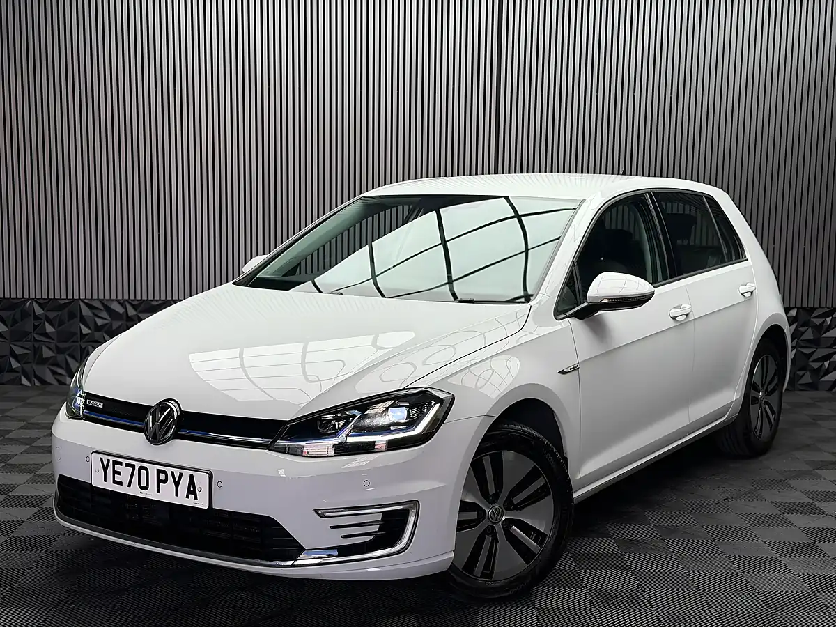 Used 2020 Volkswagen E-Golf Auto 5dr White - Interior and Exterior details 3