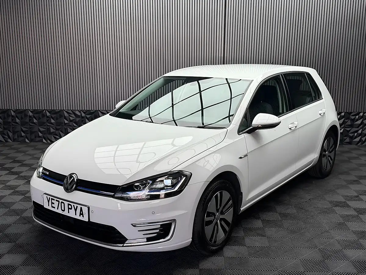 Used 2020 Volkswagen E-Golf Auto 5dr White - Interior and Exterior details 8