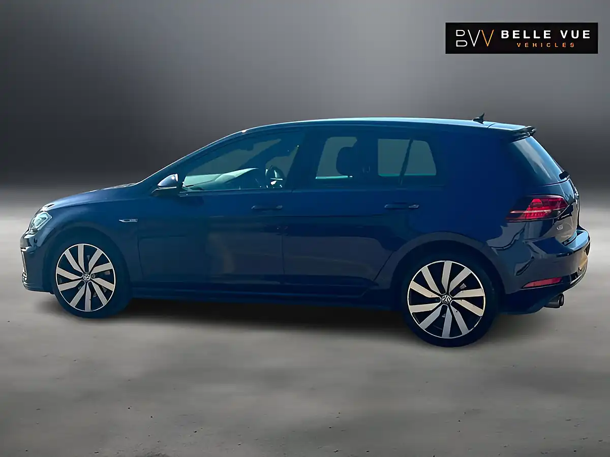 Used 2020 Volkswagen Golf Advance Atlantic Blue - Interior and Exterior details 18