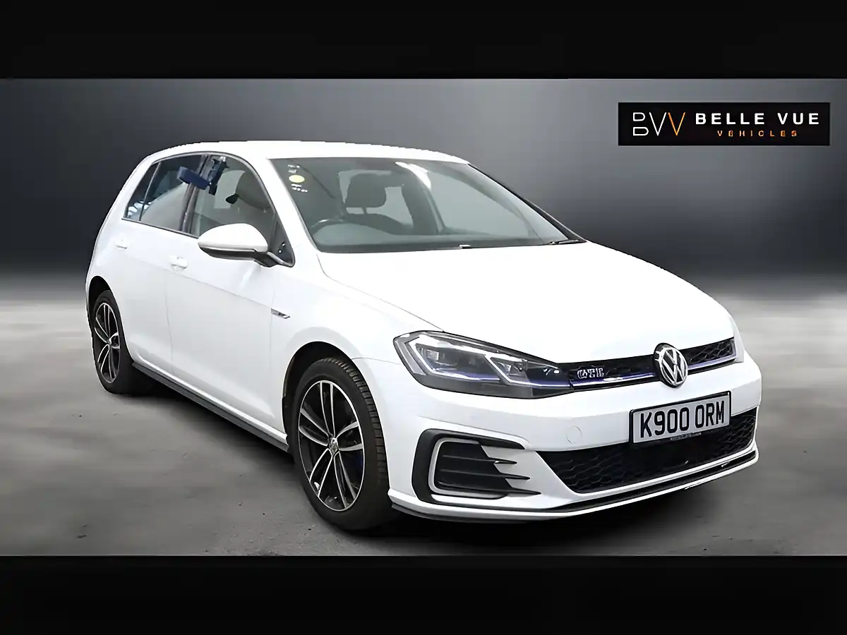 Used 2020 Volkswagen Golf Gte White - Front View