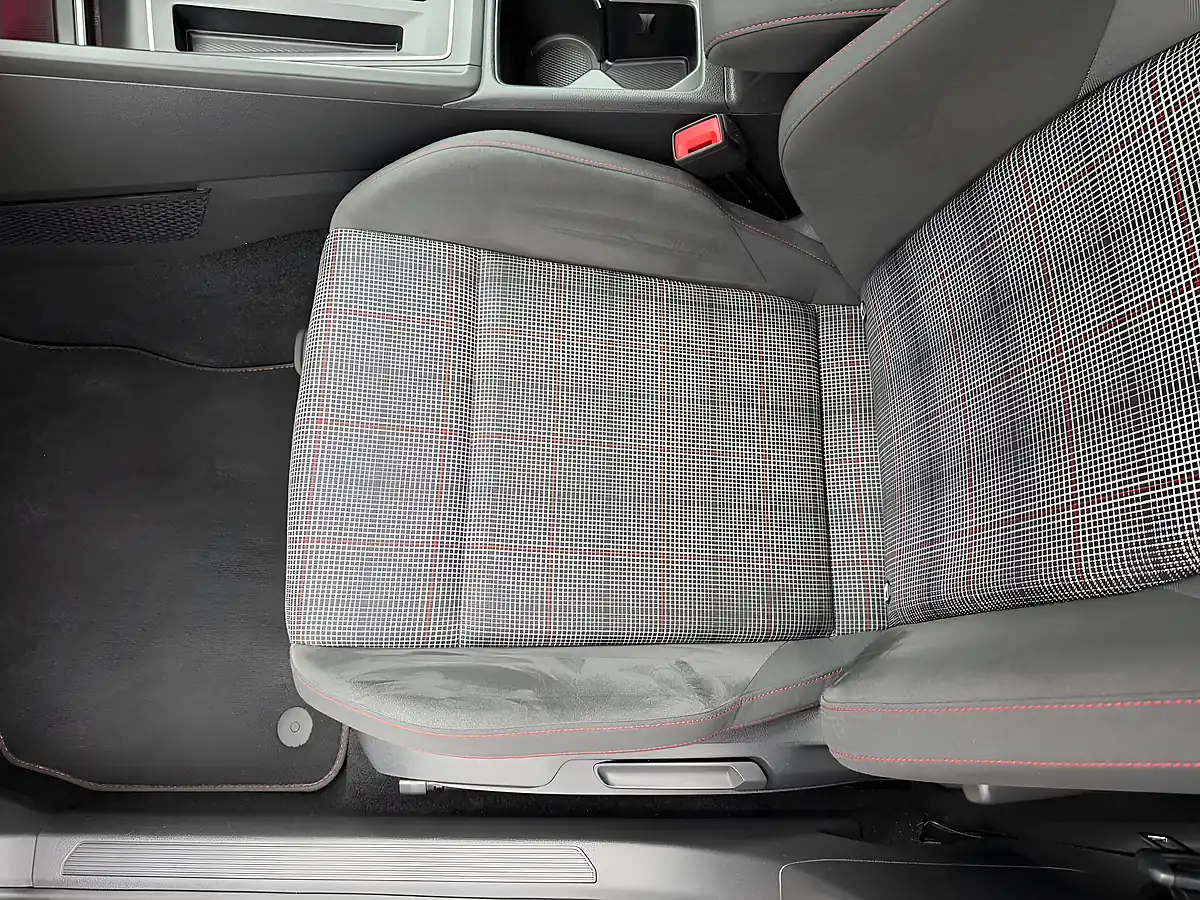 Used 2020 Volkswagen Golf GTI Black - Interior and Exterior details 19