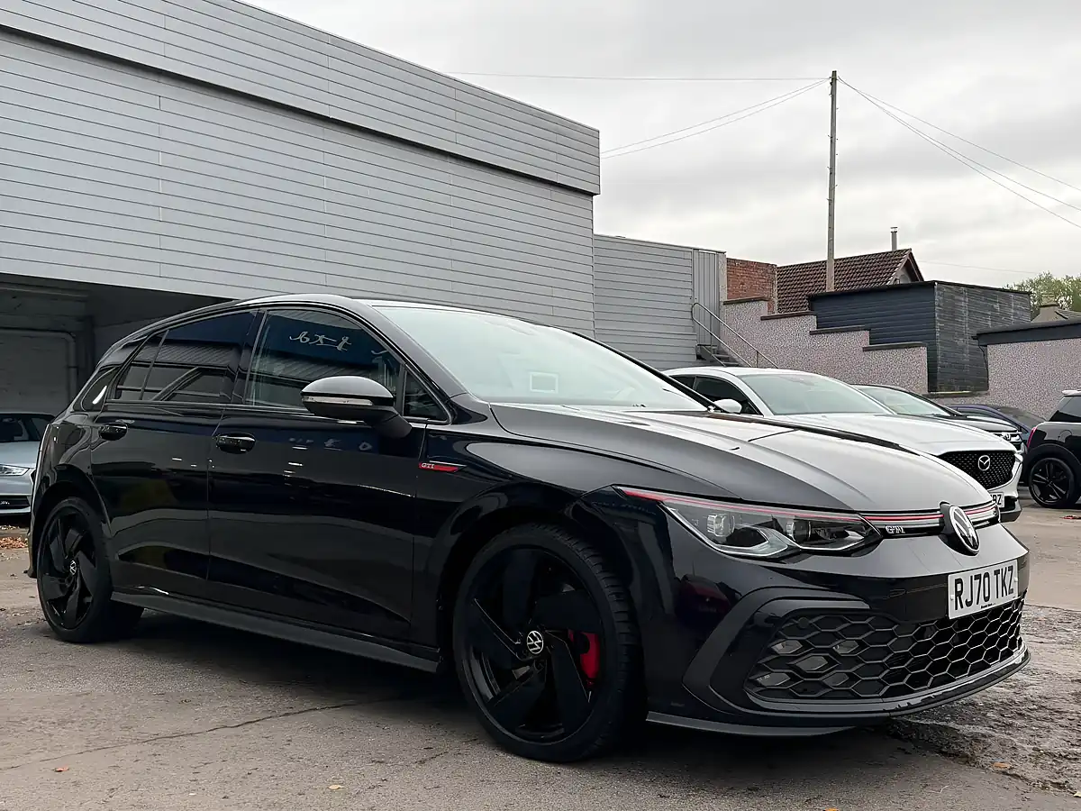 Used 2020 Volkswagen Golf GTI Black - Interior and Exterior details 2