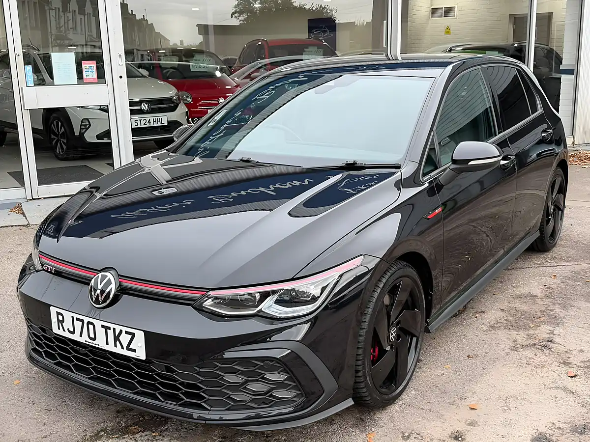 Used 2020 Volkswagen Golf GTI Black - Interior and Exterior details 8