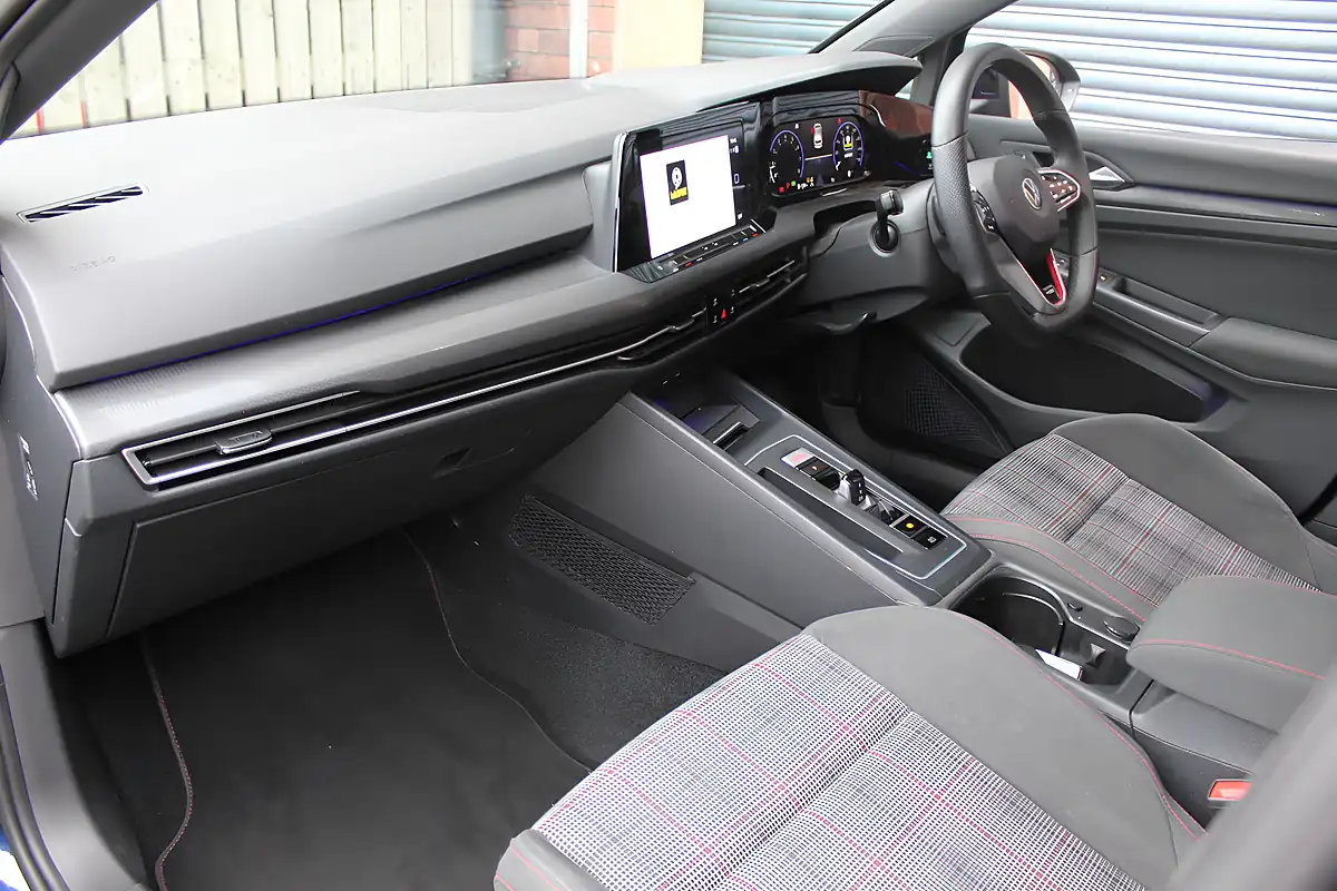 Used 2020 Volkswagen Golf GTI Blue - Interior and Exterior details 11