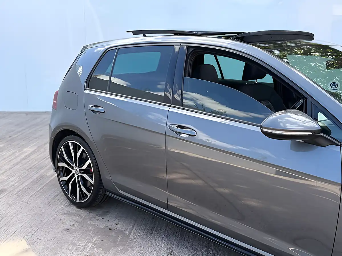 Used 2020 Volkswagen Golf GTI Performance Indium Grey - Interior and Exterior details 4