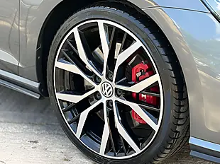 Used 2020 Volkswagen Golf GTI Performance Indium Grey - Interior and Exterior details 5