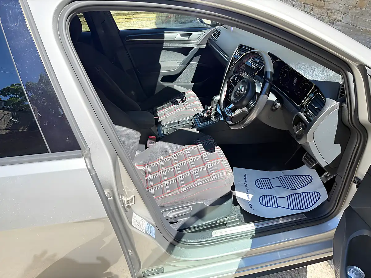 Used 2020 Volkswagen Golf GTI Performance Silver - Interior and Exterior details 15