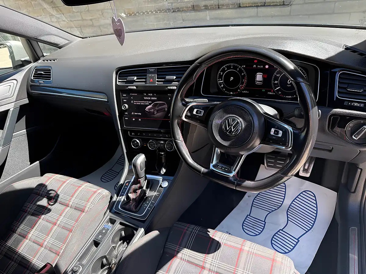 Used 2020 Volkswagen Golf GTI Performance Silver - Interior and Exterior details 16