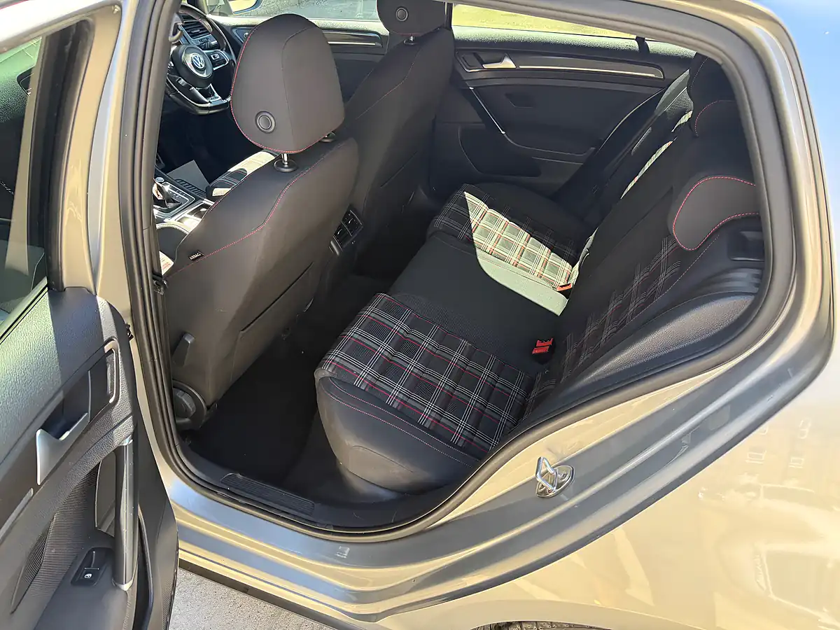 Used 2020 Volkswagen Golf GTI Performance Silver - Interior and Exterior details 18
