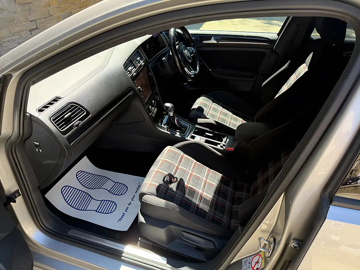 Used 2020 Volkswagen Golf GTI Performance Silver - Interior and Exterior details 19