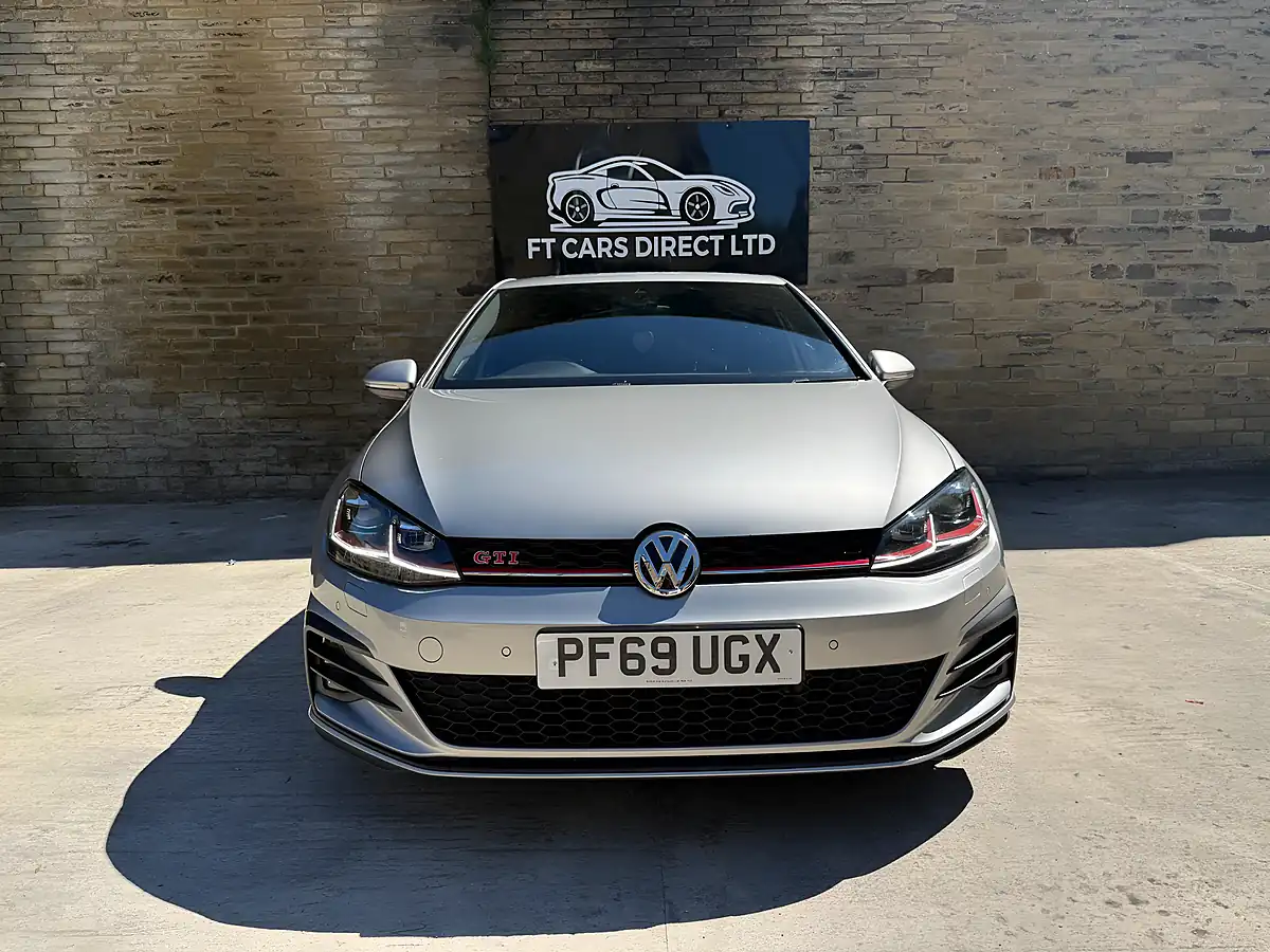 Used 2020 Volkswagen Golf GTI Performance Silver - Interior and Exterior details 4