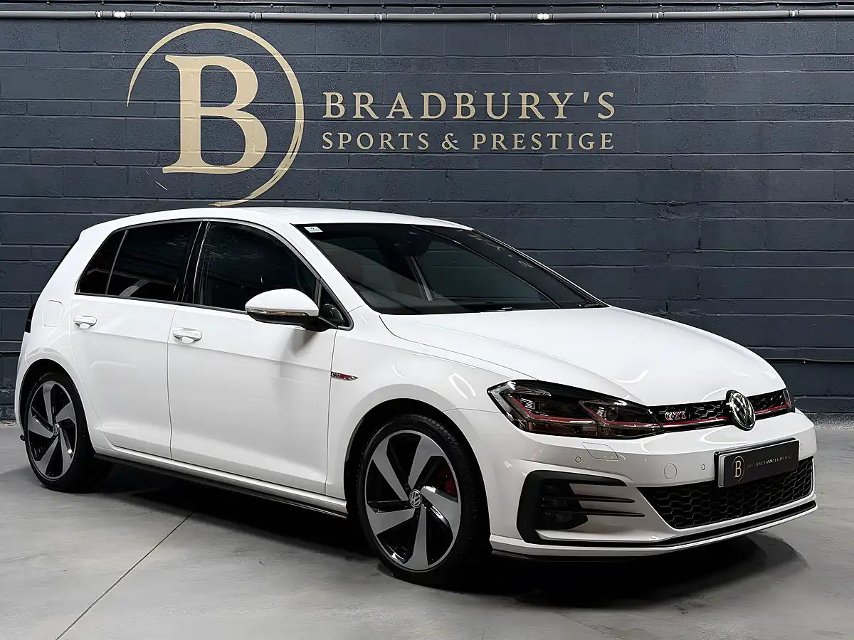 Used 2020 Volkswagen Golf GTI Performance White - Interior and Exterior details 10