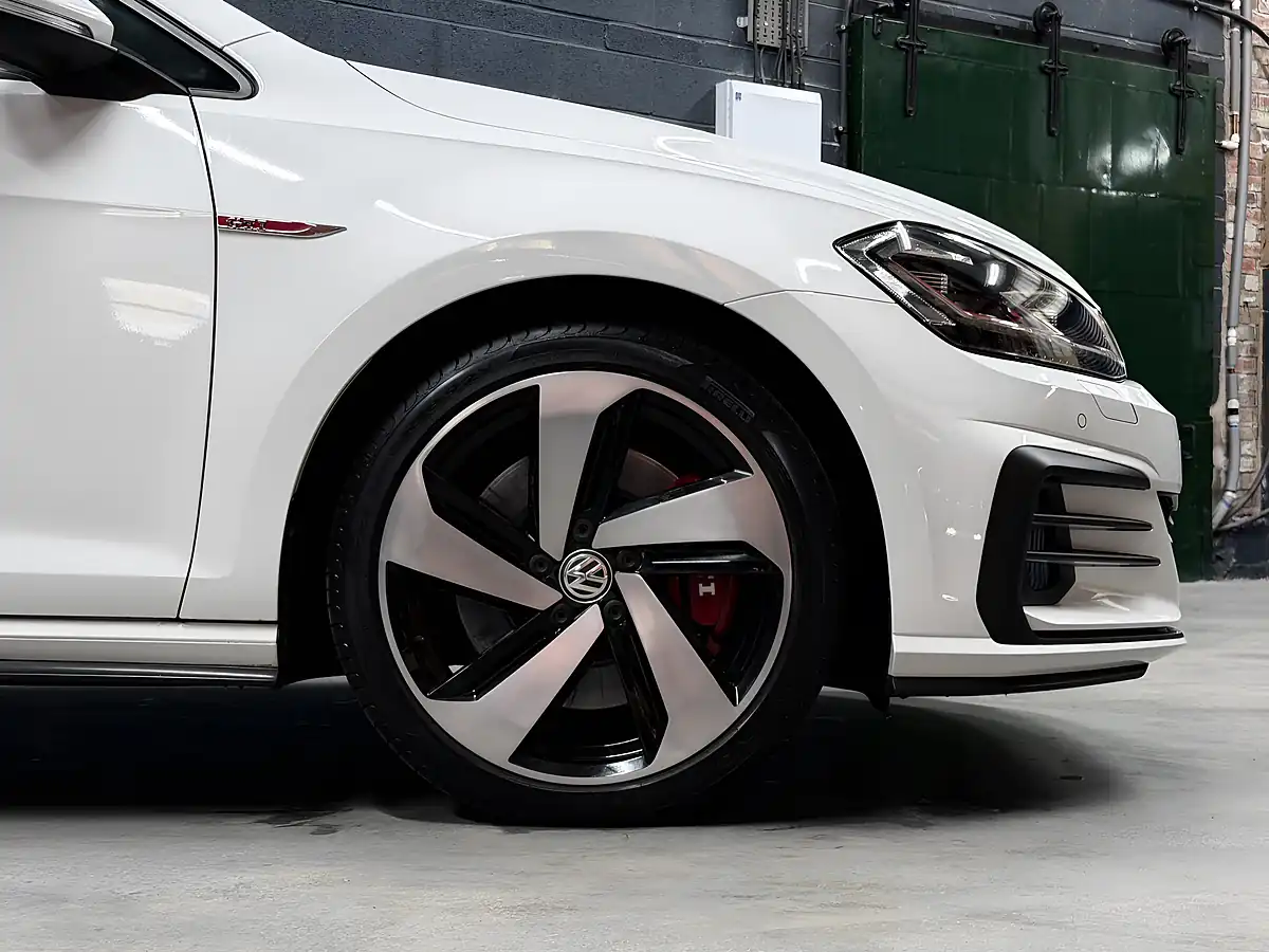 Used 2020 Volkswagen Golf GTI Performance White - Interior and Exterior details 14