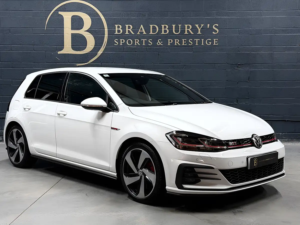 Used 2020 Volkswagen Golf GTI Performance White - Interior and Exterior details 3