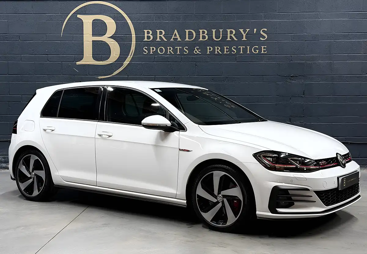 Used 2020 Volkswagen Golf GTI Performance White - Interior and Exterior details 5